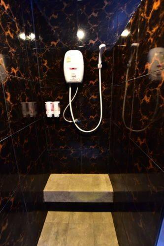 Love Box Resort バンコク都 エクステリア 写真